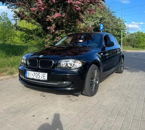 bmw seria 1 BMW Seria 1 cena 18900 przebieg: 256906, rok produkcji 2010 z Białystok